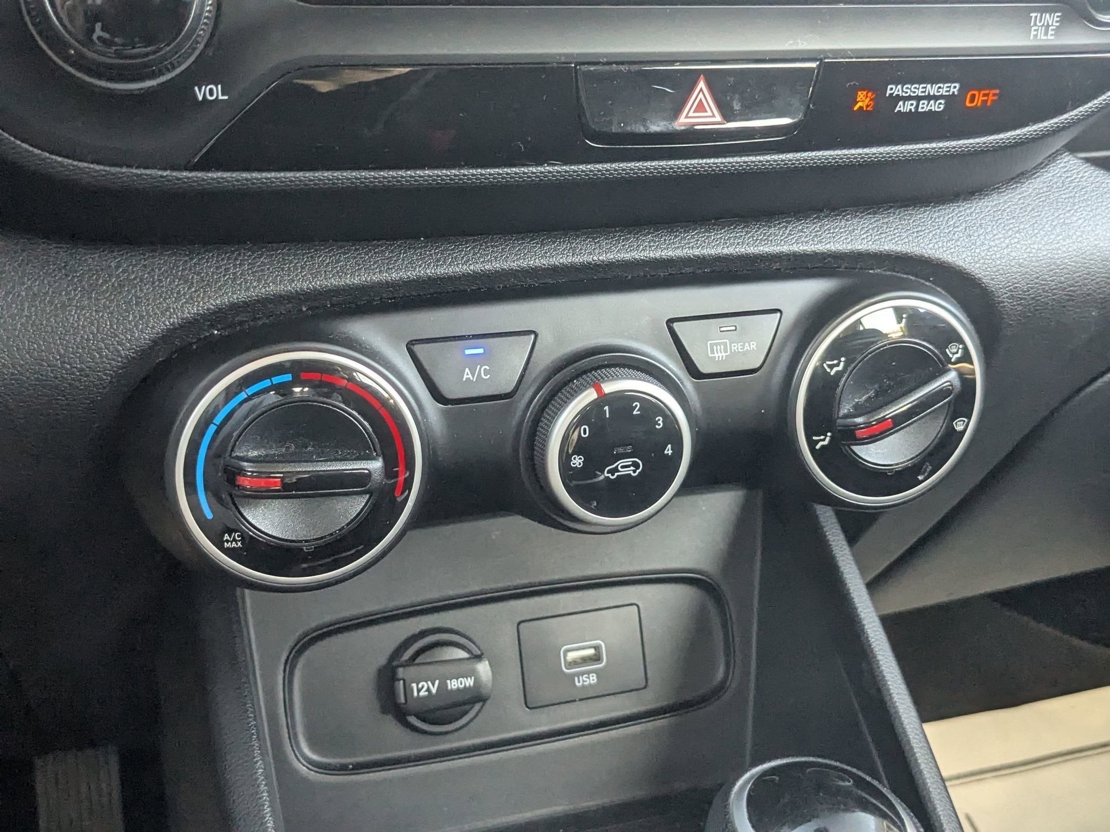 2021 Hyundai Venue SE