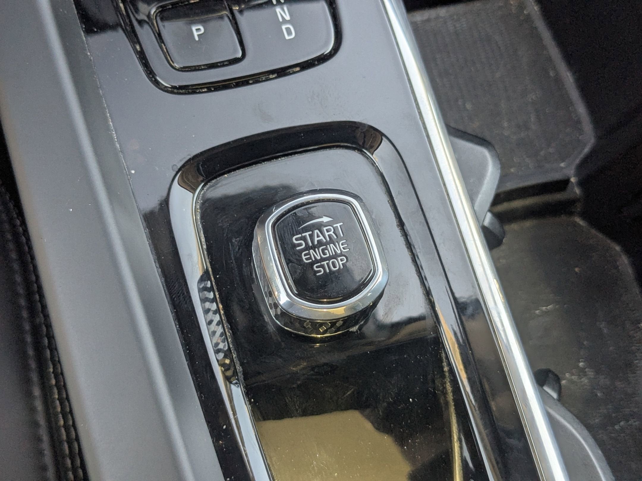 2023 Volvo XC60 Ultimate Bright Theme