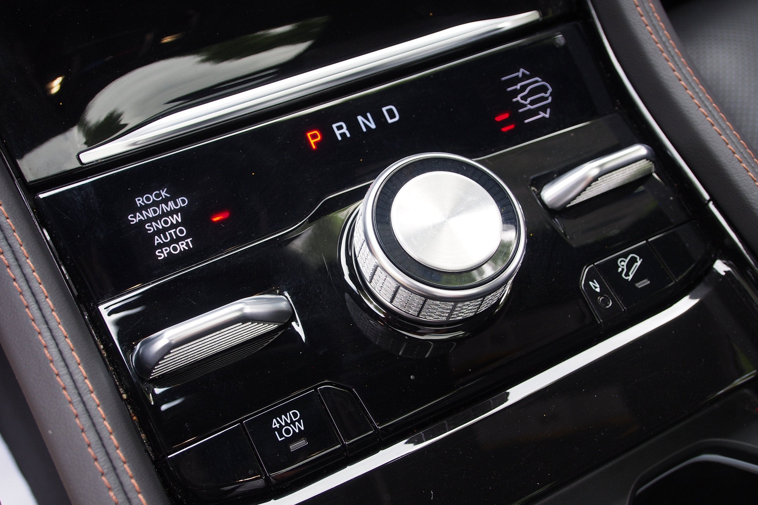 2023 Jeep Grand Cherokee Summit Reserve
