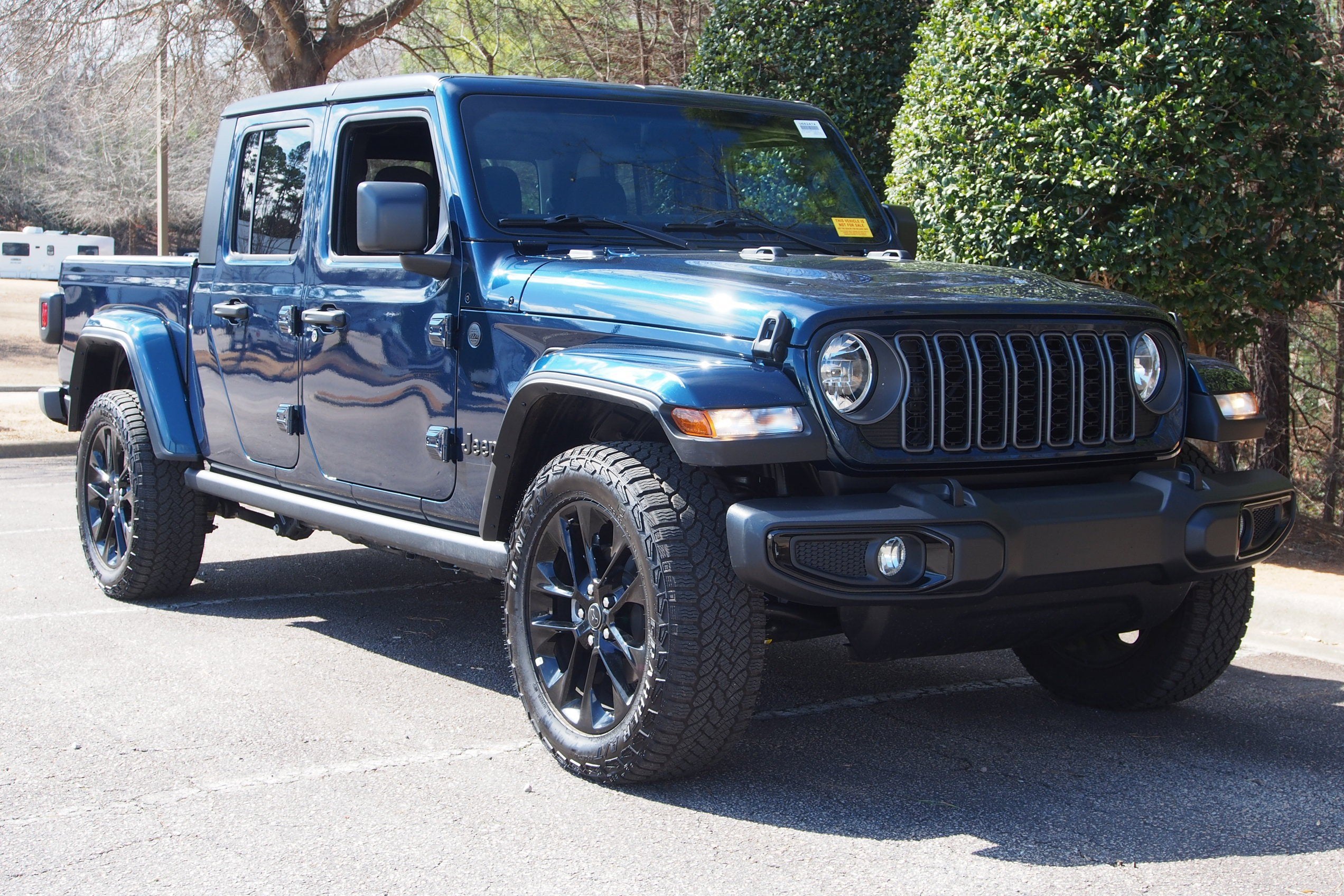 2025 Jeep Gladiator Nighthawk