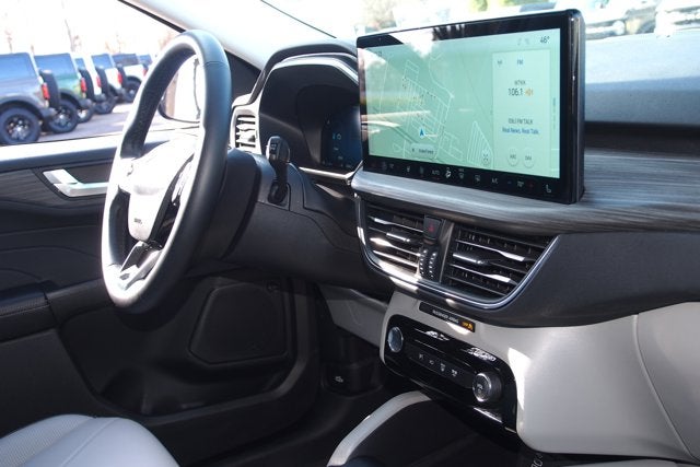 2025 Ford Escape Platinum