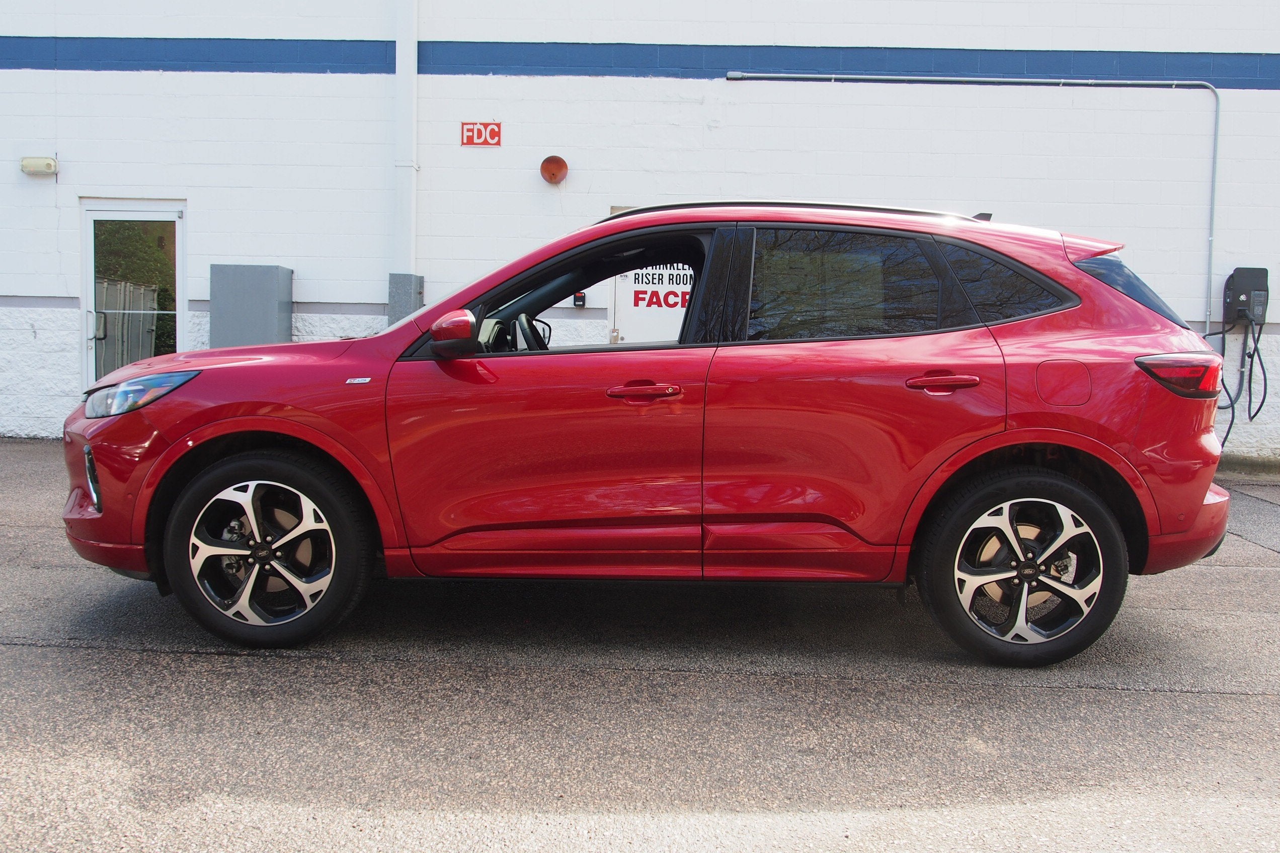 2023 Ford Escape ST-Line Elite