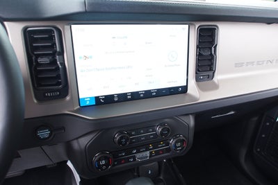 2025 Ford Bronco Outer Banks - Crossroads Courtesy Demo