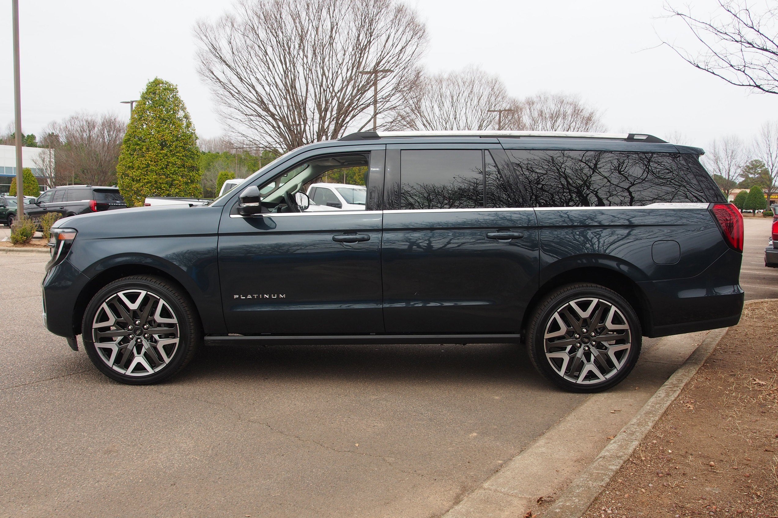 2026 Ford Expedition Max Platinum