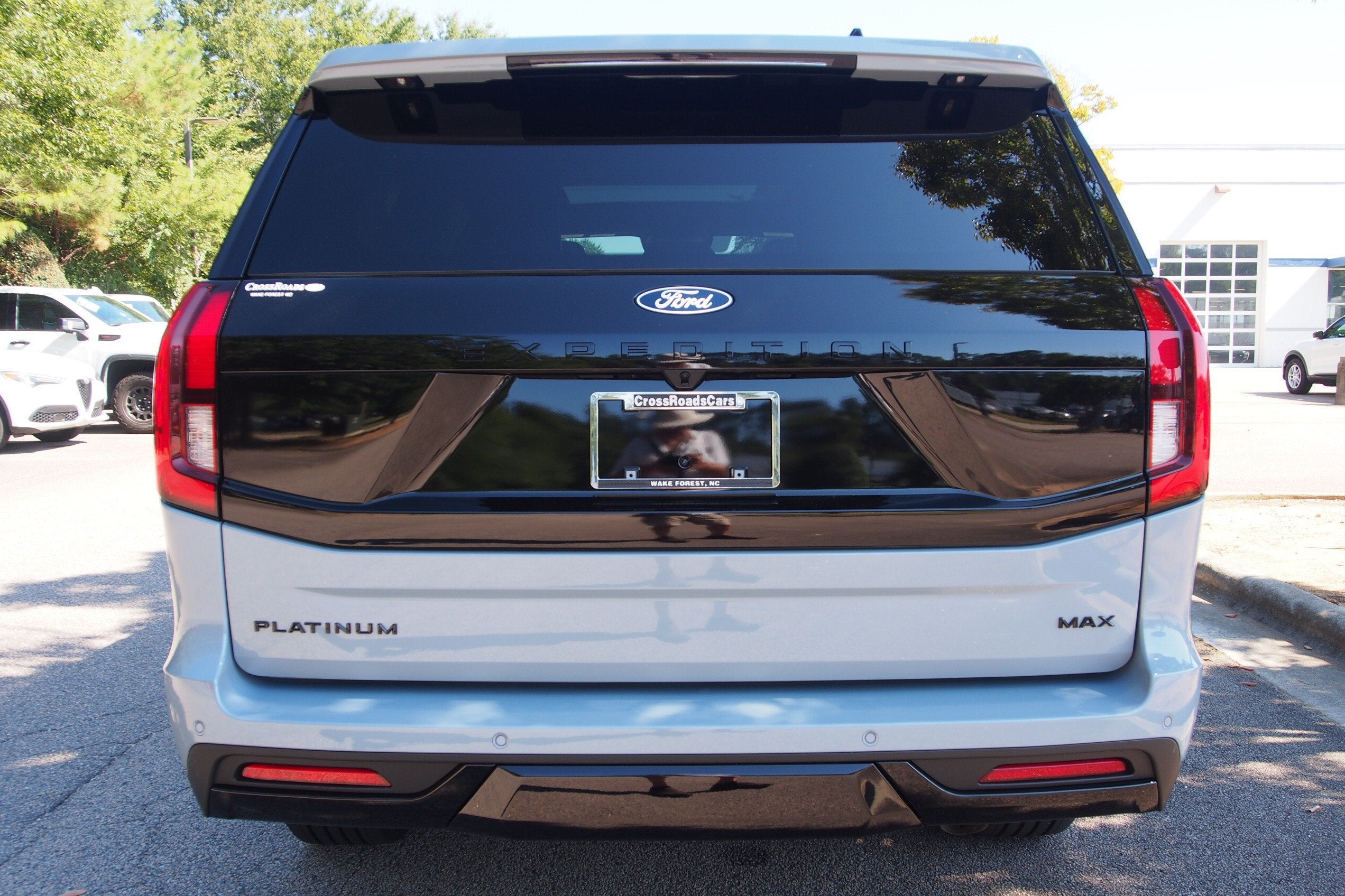 2027 Ford Expedition Max Platinum