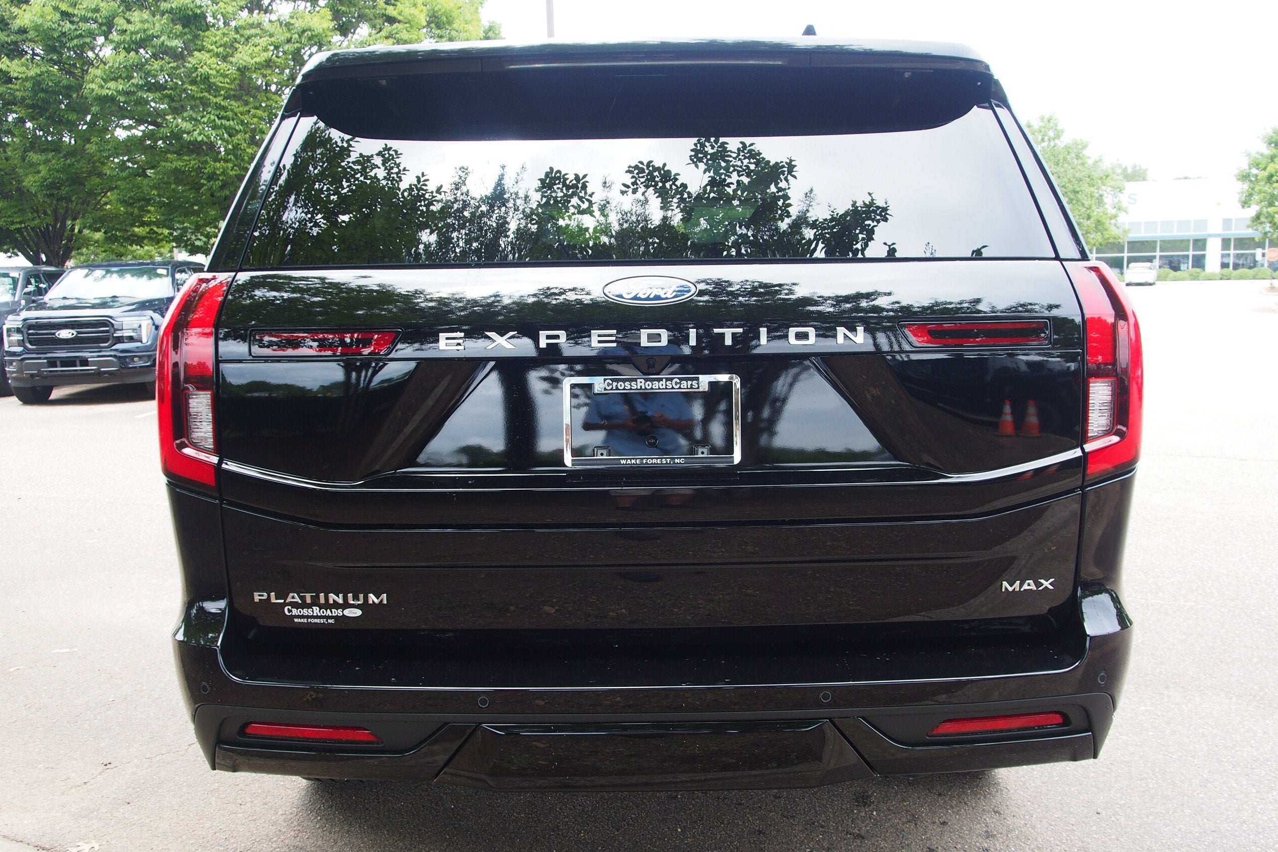 2027 Ford Expedition Max Platinum