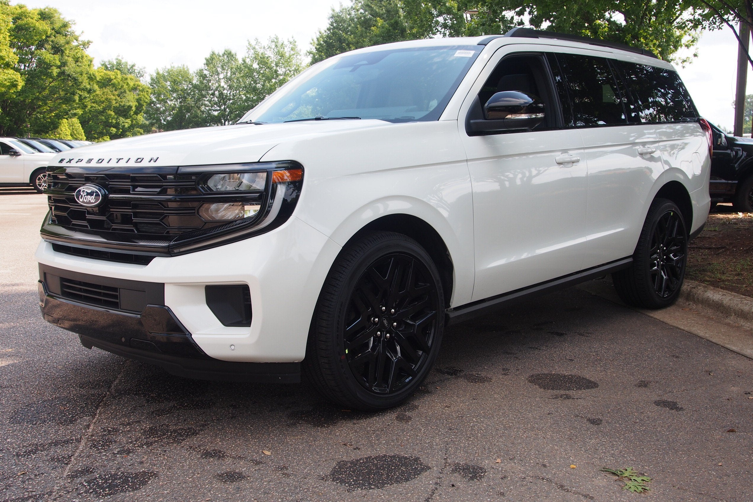 2027 Ford Expedition Platinum