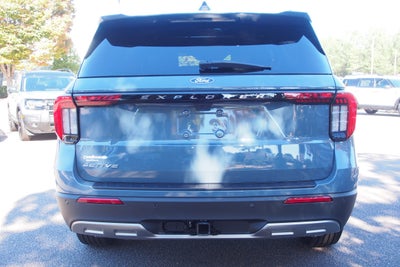 2027 Ford Explorer Active w/200A Pkg