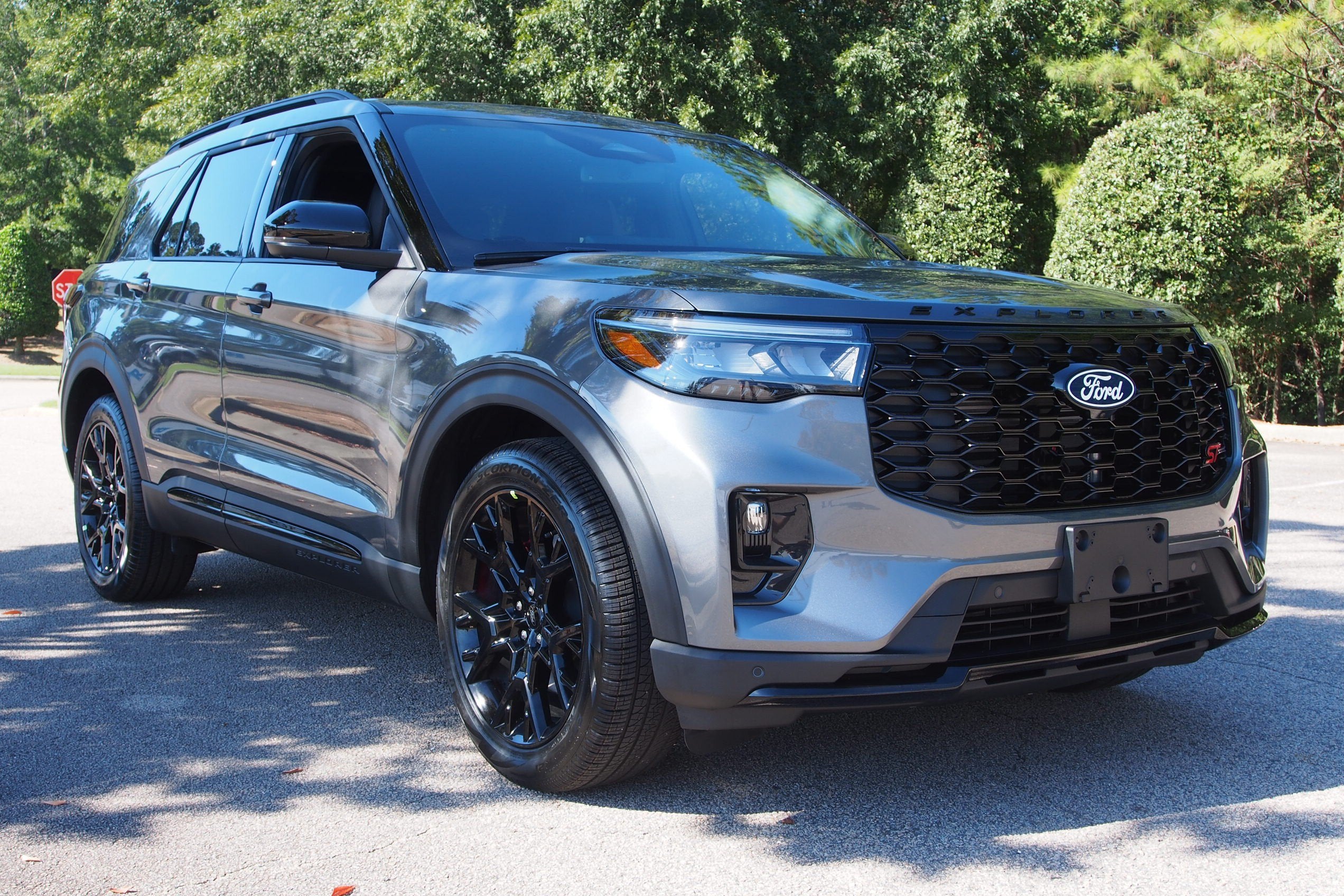 2027 Ford Explorer ST
