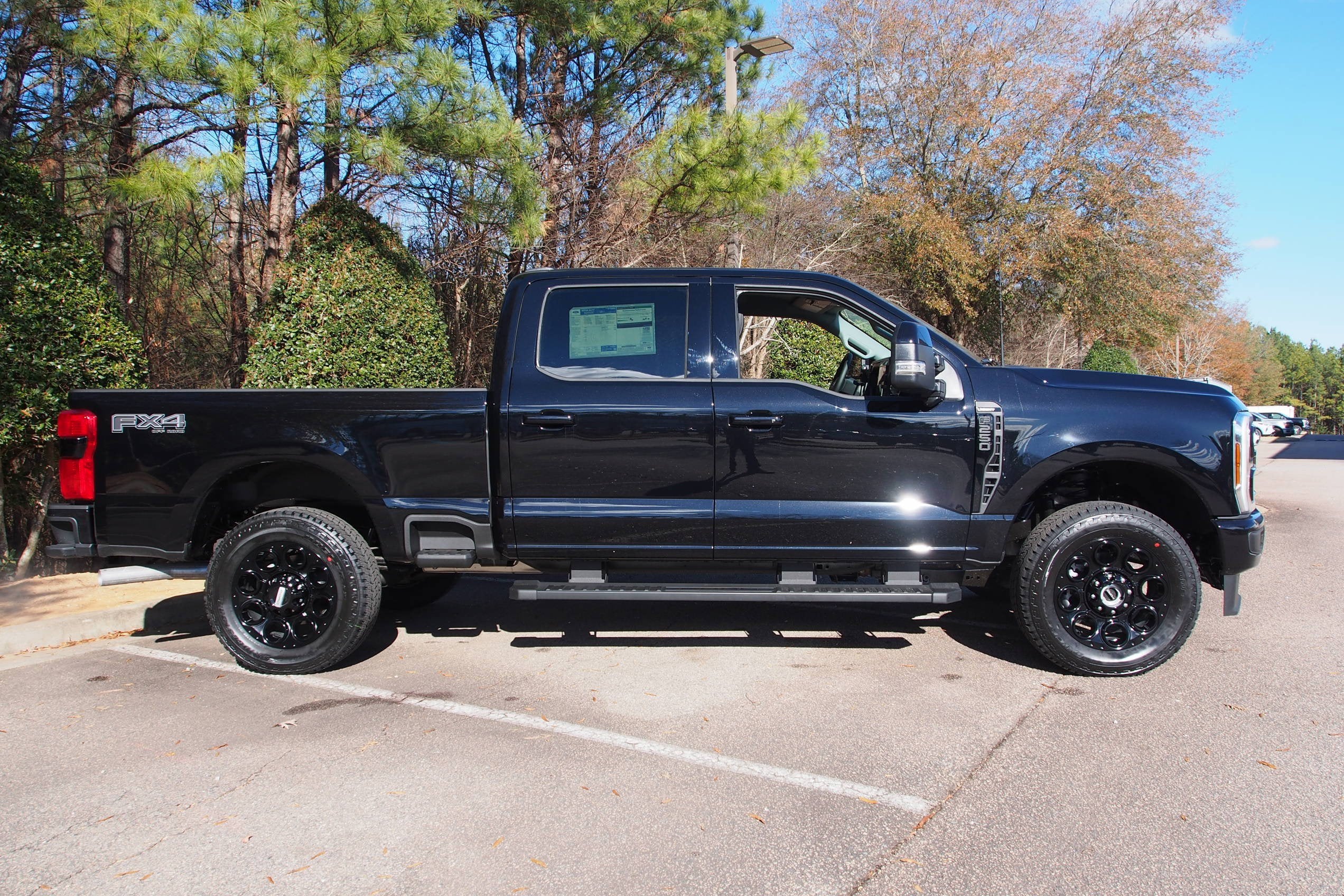 2026 Ford Super Duty F-250 SRW LARIAT