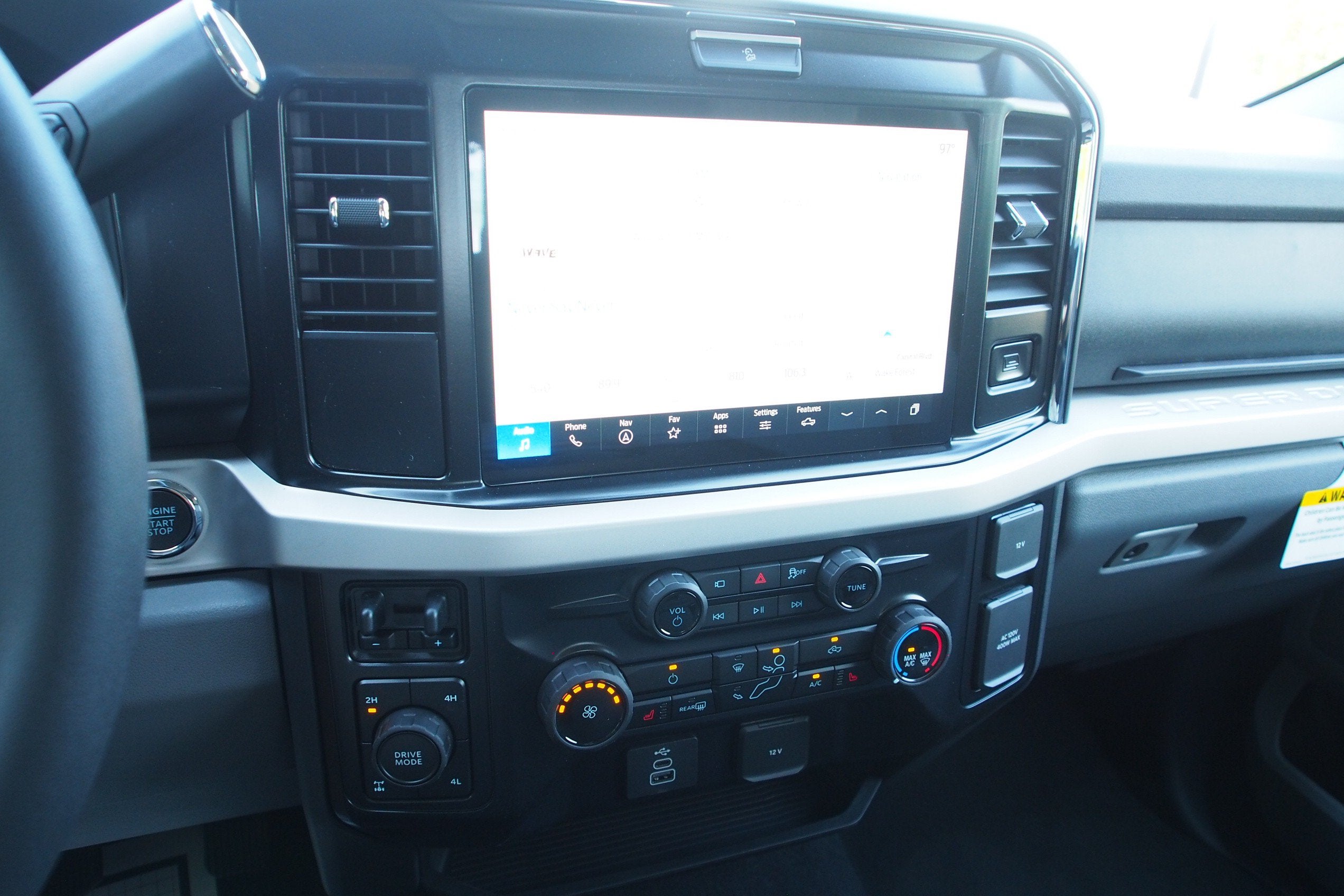 2026 Ford Super Duty F-250 SRW XLT