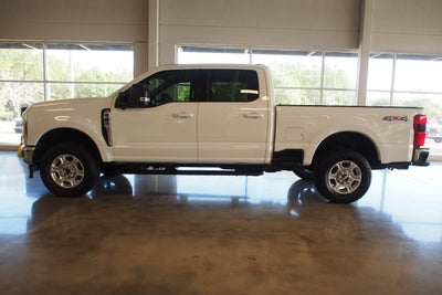2027 Ford Super Duty F-250 SRW XLT