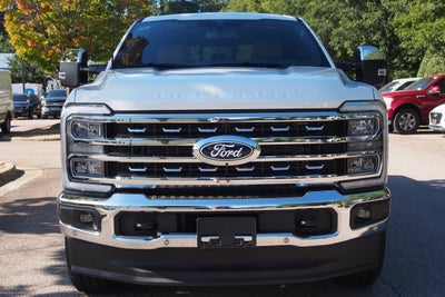 2027 Ford Super Duty F-350 SRW LARIAT