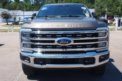 2023 Ford Super Duty F-350 SRW LARIAT