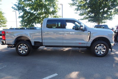 2027 Ford Super Duty F-350 SRW LARIAT