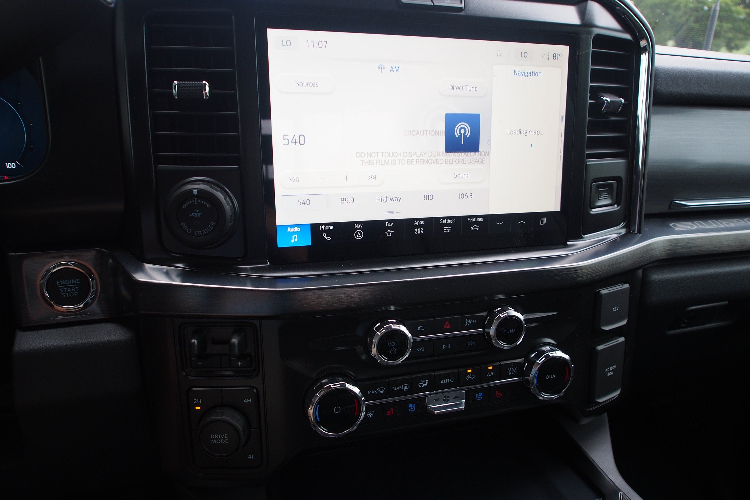 2026 Ford Super Duty F-350 DRW LARIAT