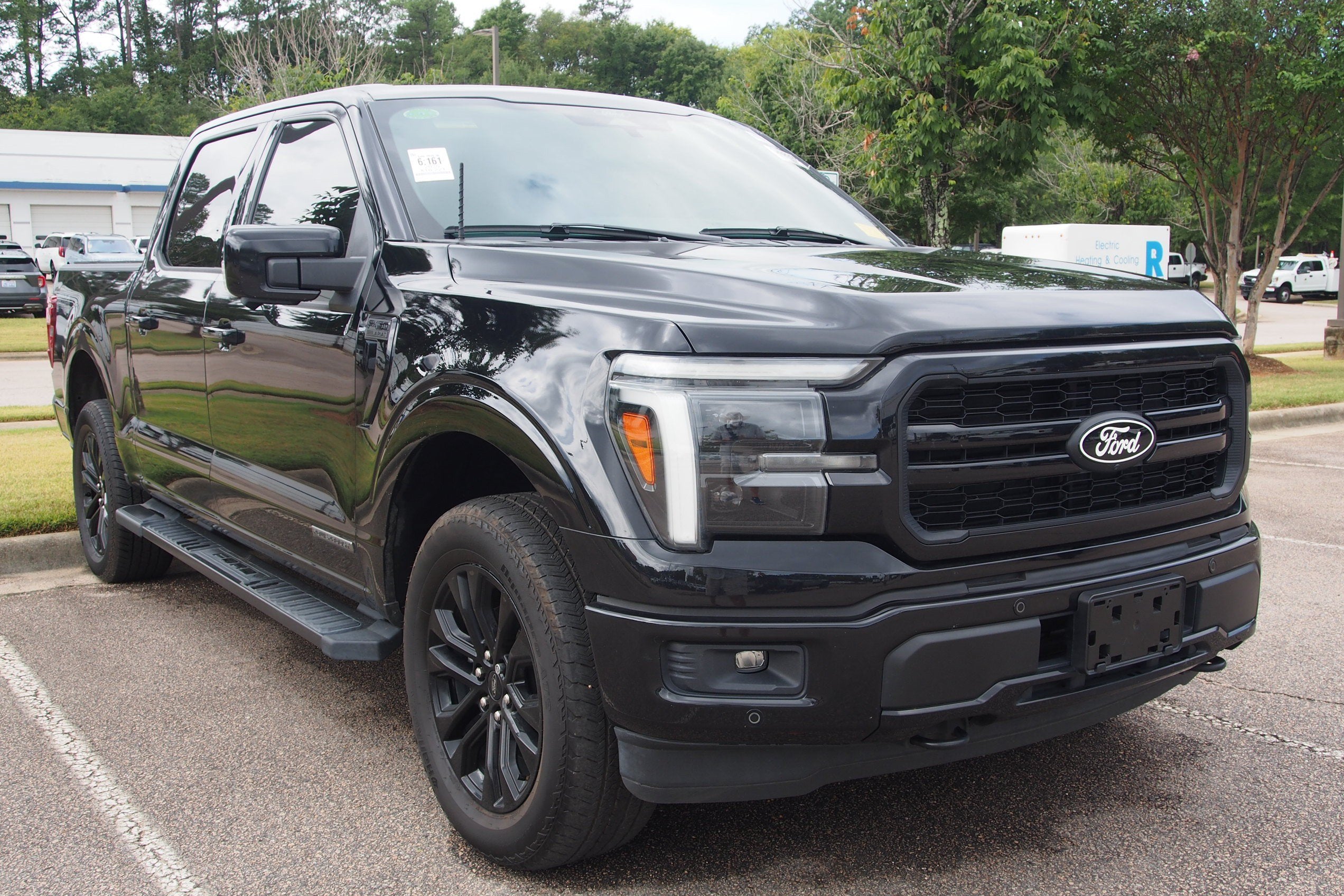 2025 Ford F-150 LARIAT