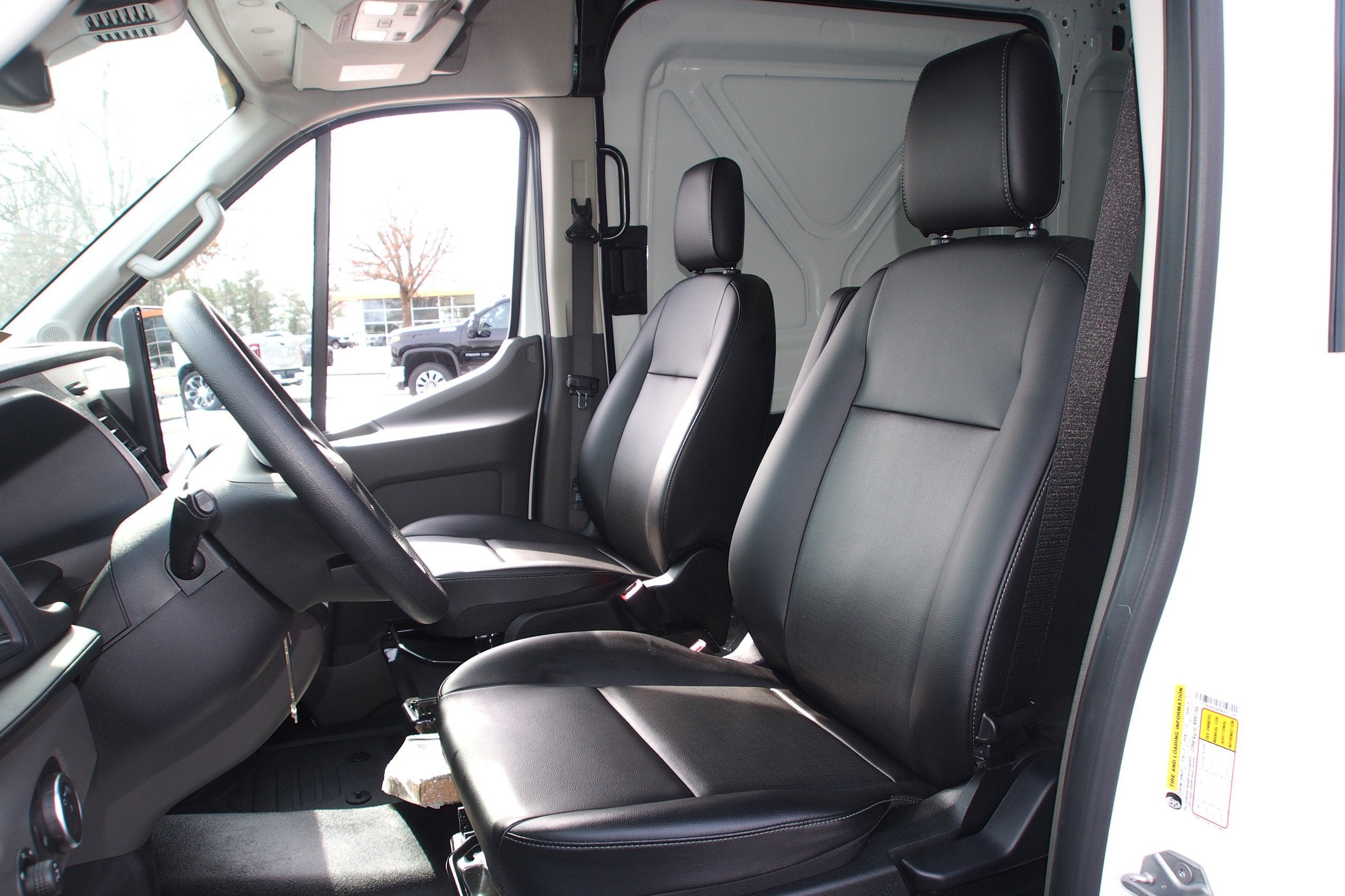 2025 Ford Transit Cargo Van Base