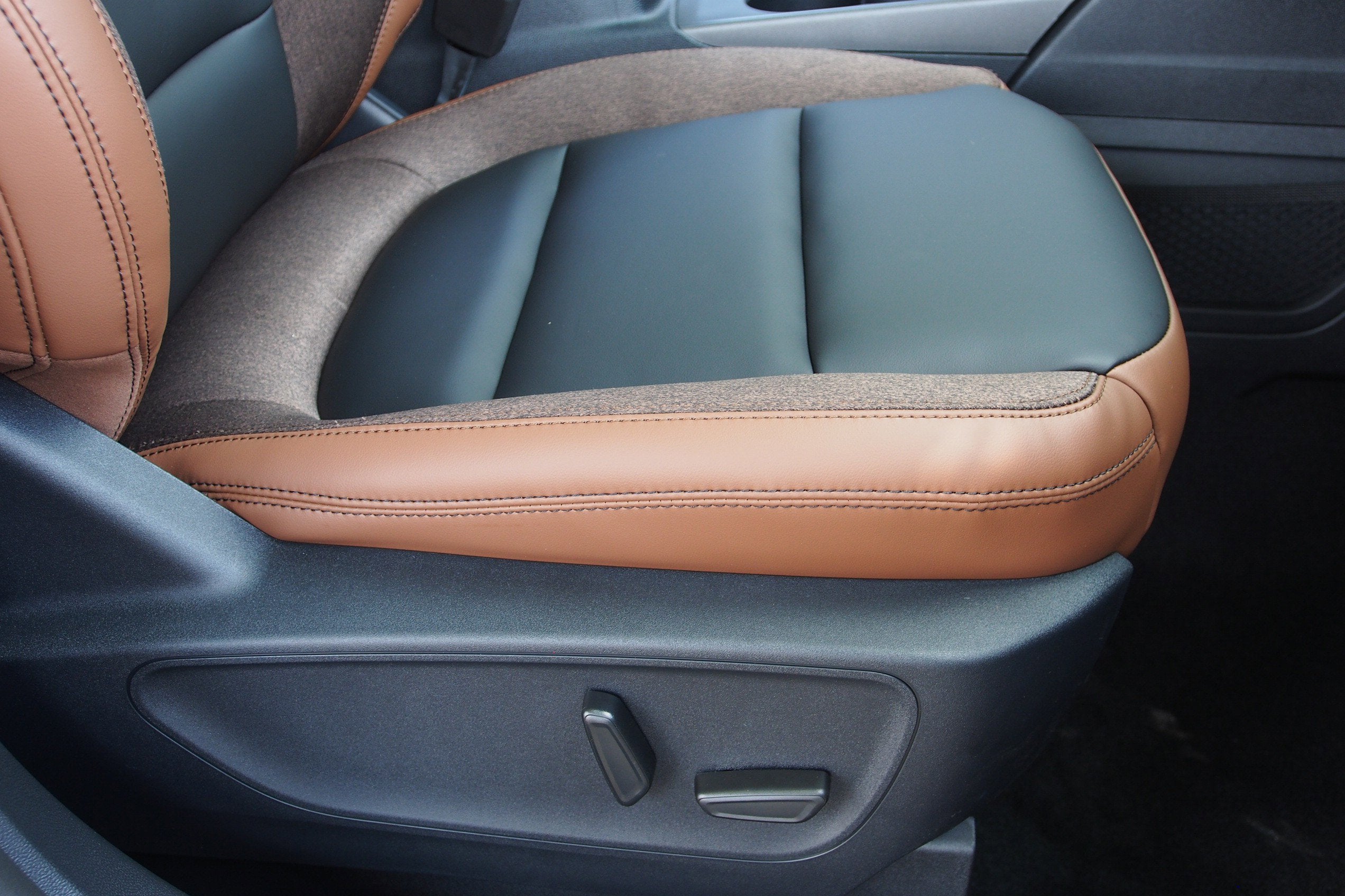 2025 Ford Bronco Sport Outer Banks - Crossroads Courtesy Demo