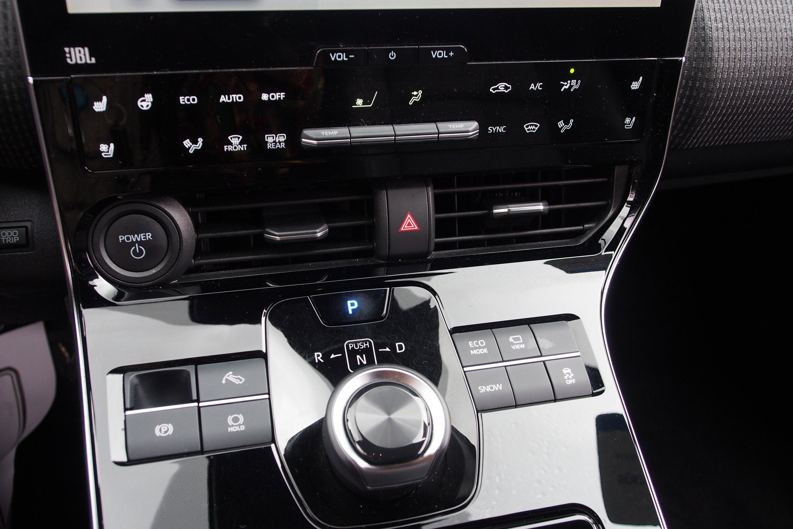 2023 Toyota bZ4X Limited