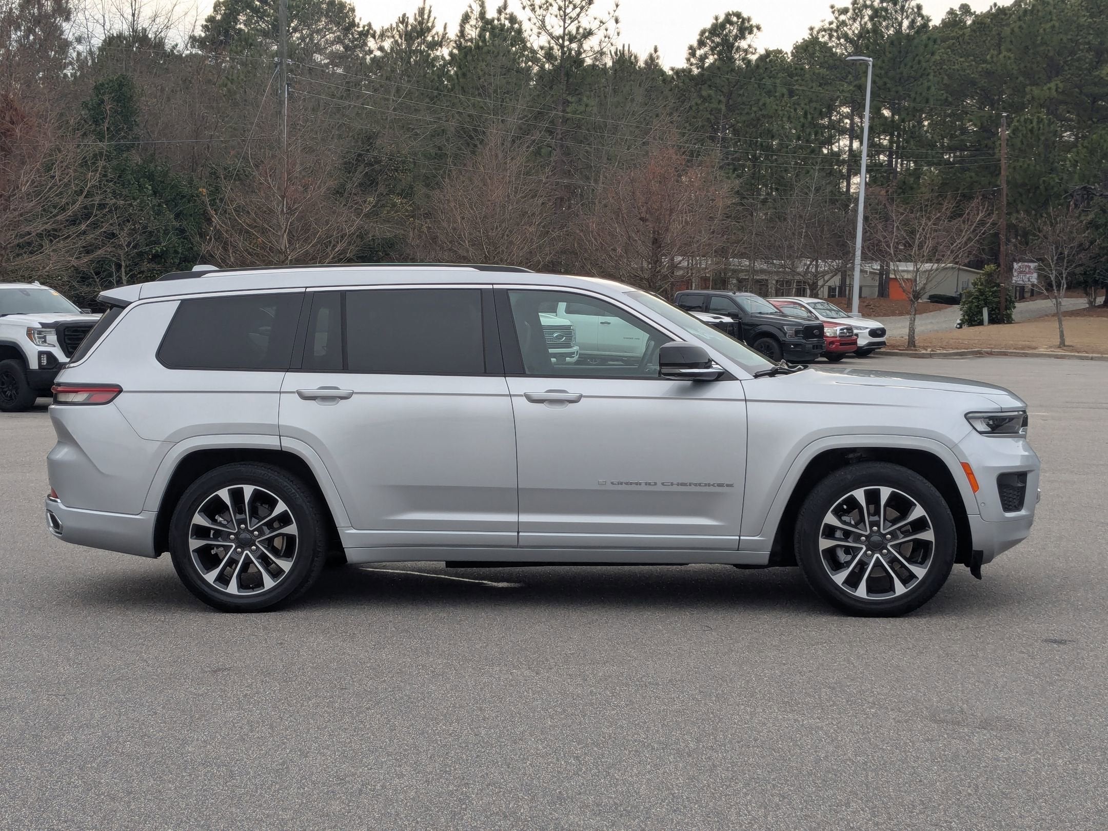2022 Jeep Grand Cherokee L Overland