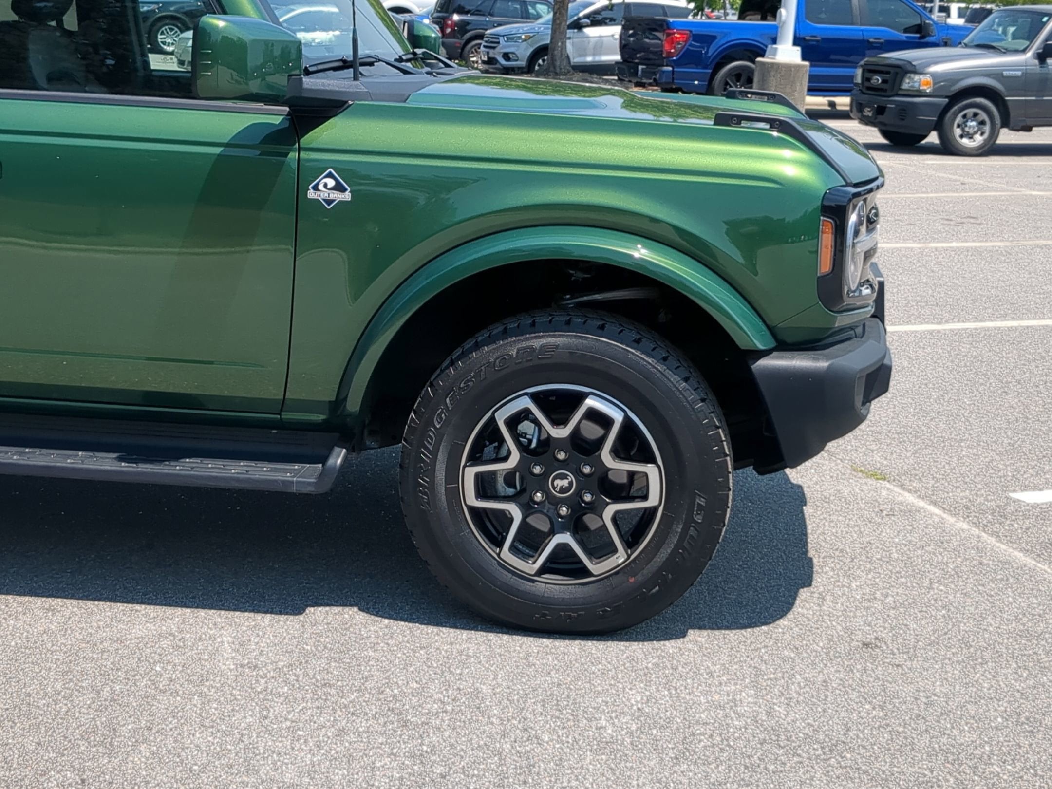2025 Ford Bronco Outer Banks