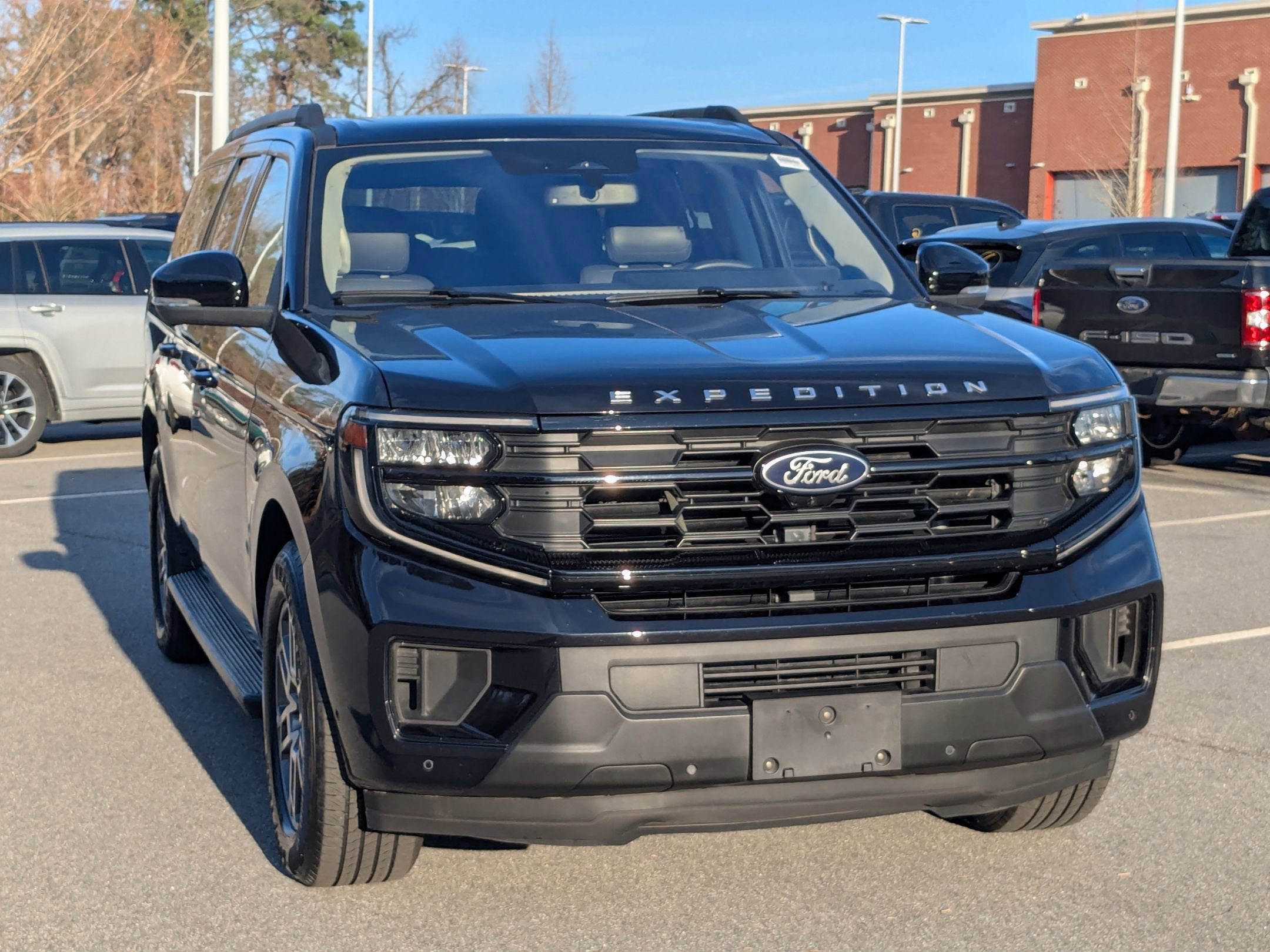 2025 Ford Expedition Max Active
