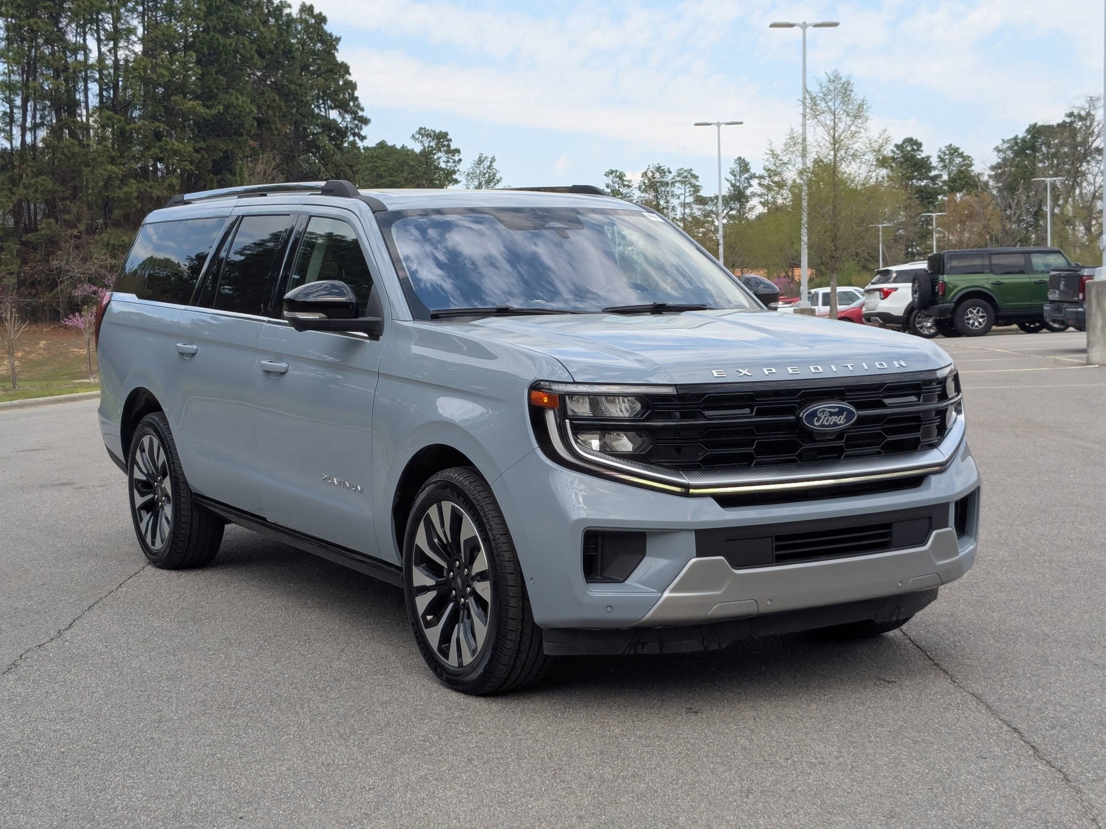 2025 Ford Expedition Max Platinum