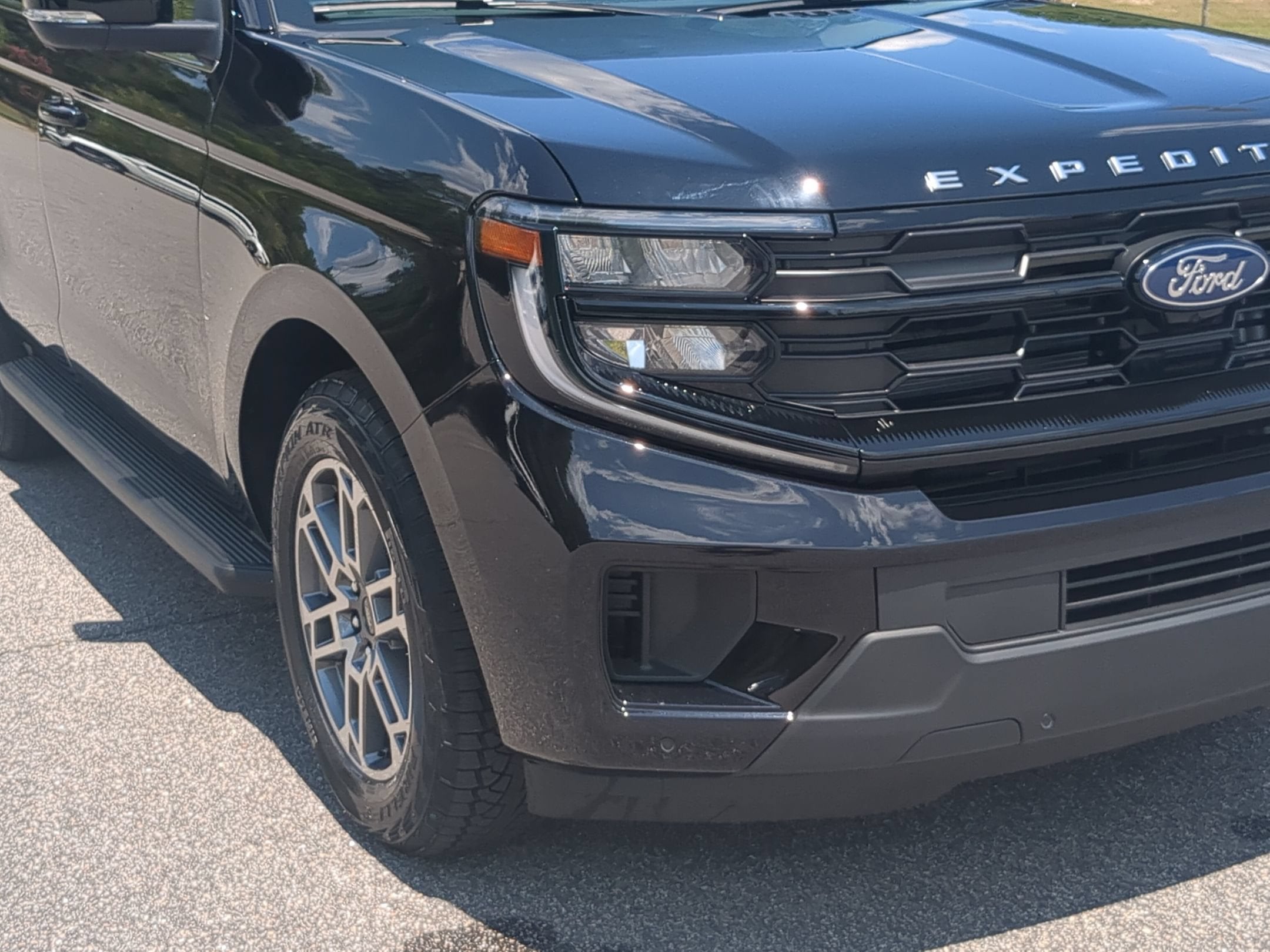 2026 Ford Expedition Active