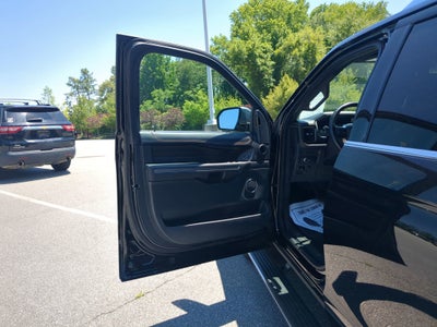 2022 Ford Expedition Platinum