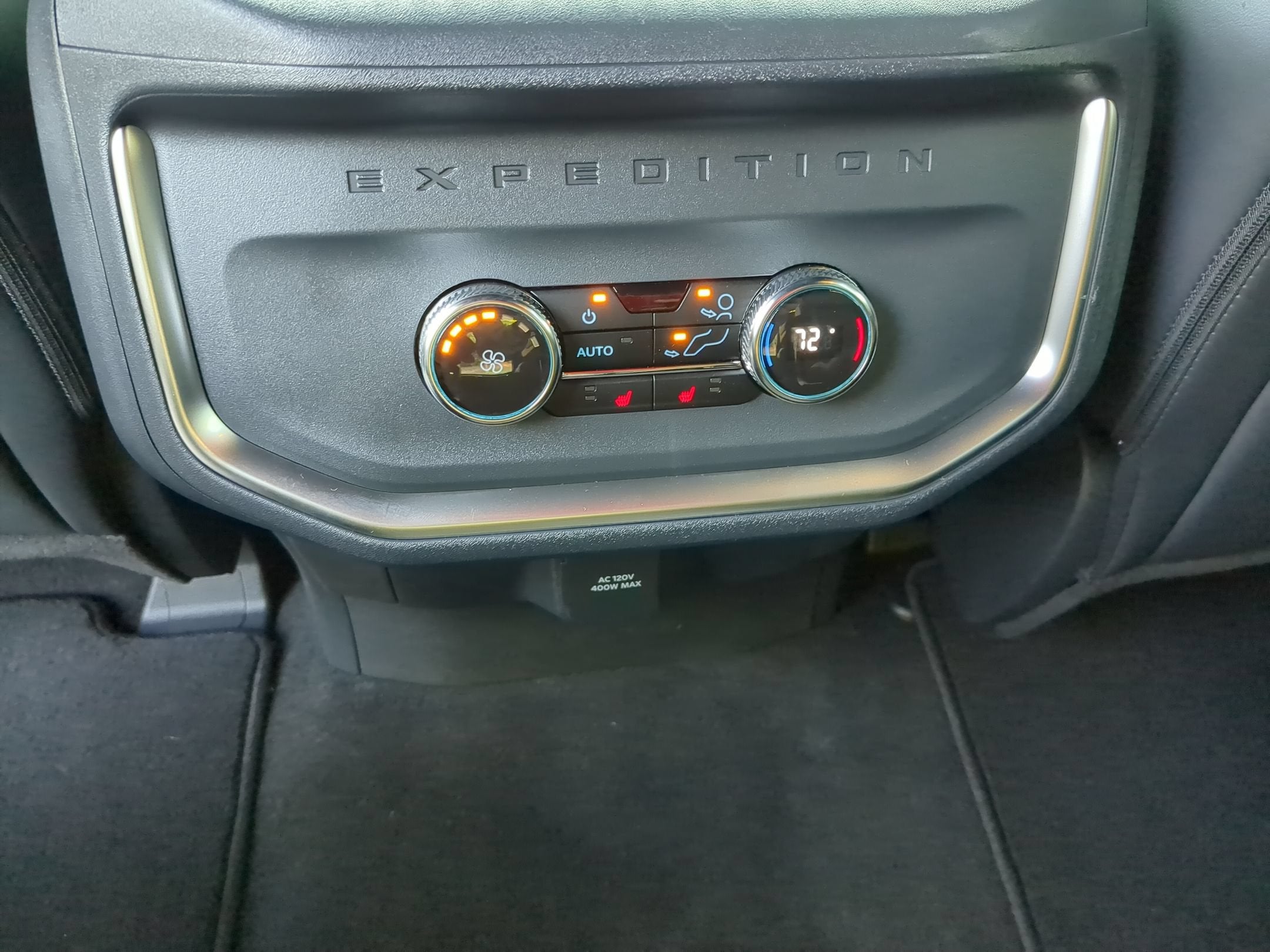 2027 Ford Expedition Platinum