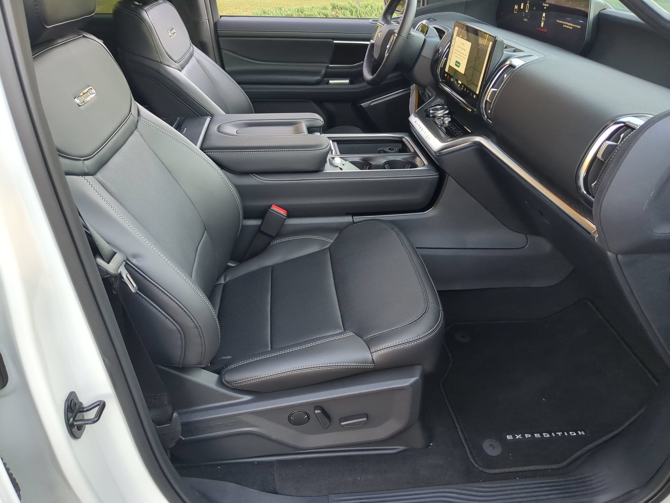 2027 Ford Expedition Platinum