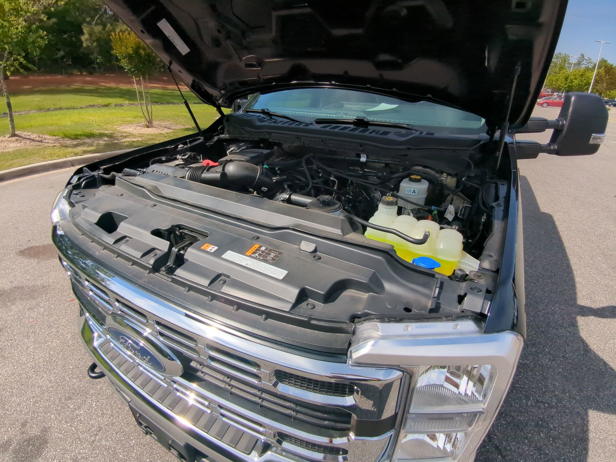 2025 Ford Super Duty F-250 SRW XLT