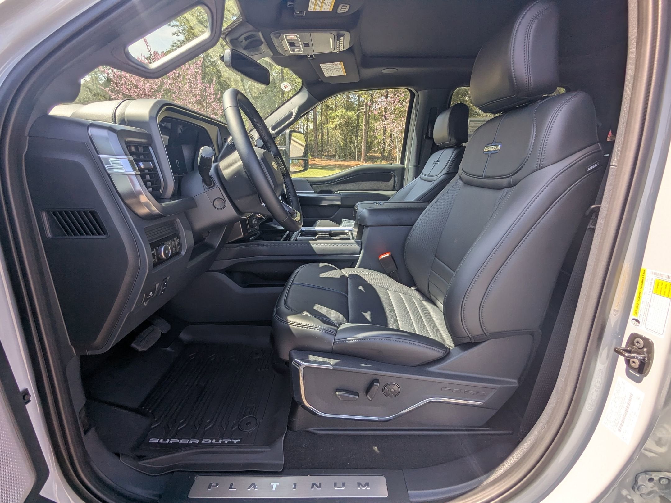 2026 Ford Super Duty F-250 SRW Platinum