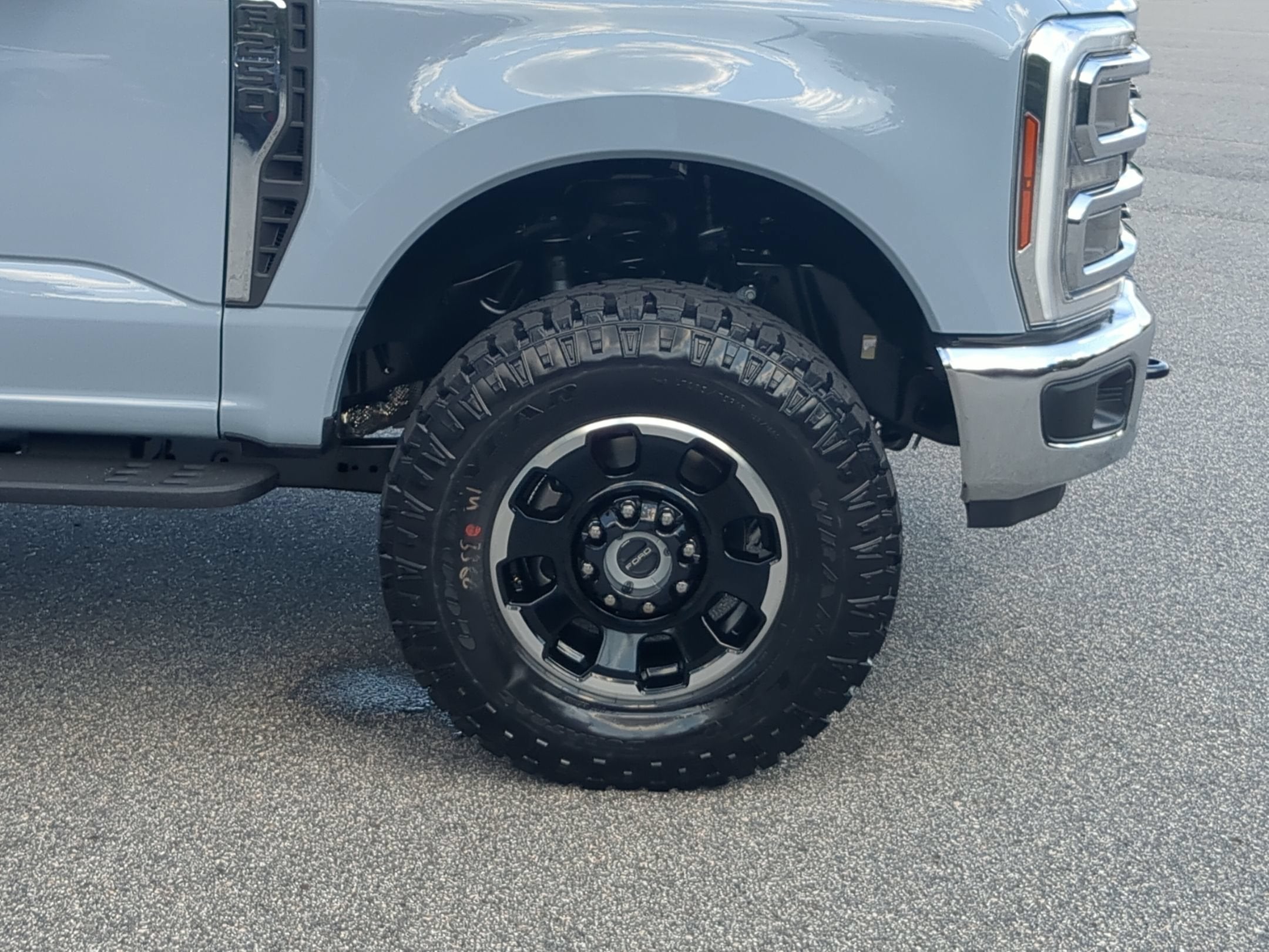 2026 Ford Super Duty F-250 SRW LARIAT