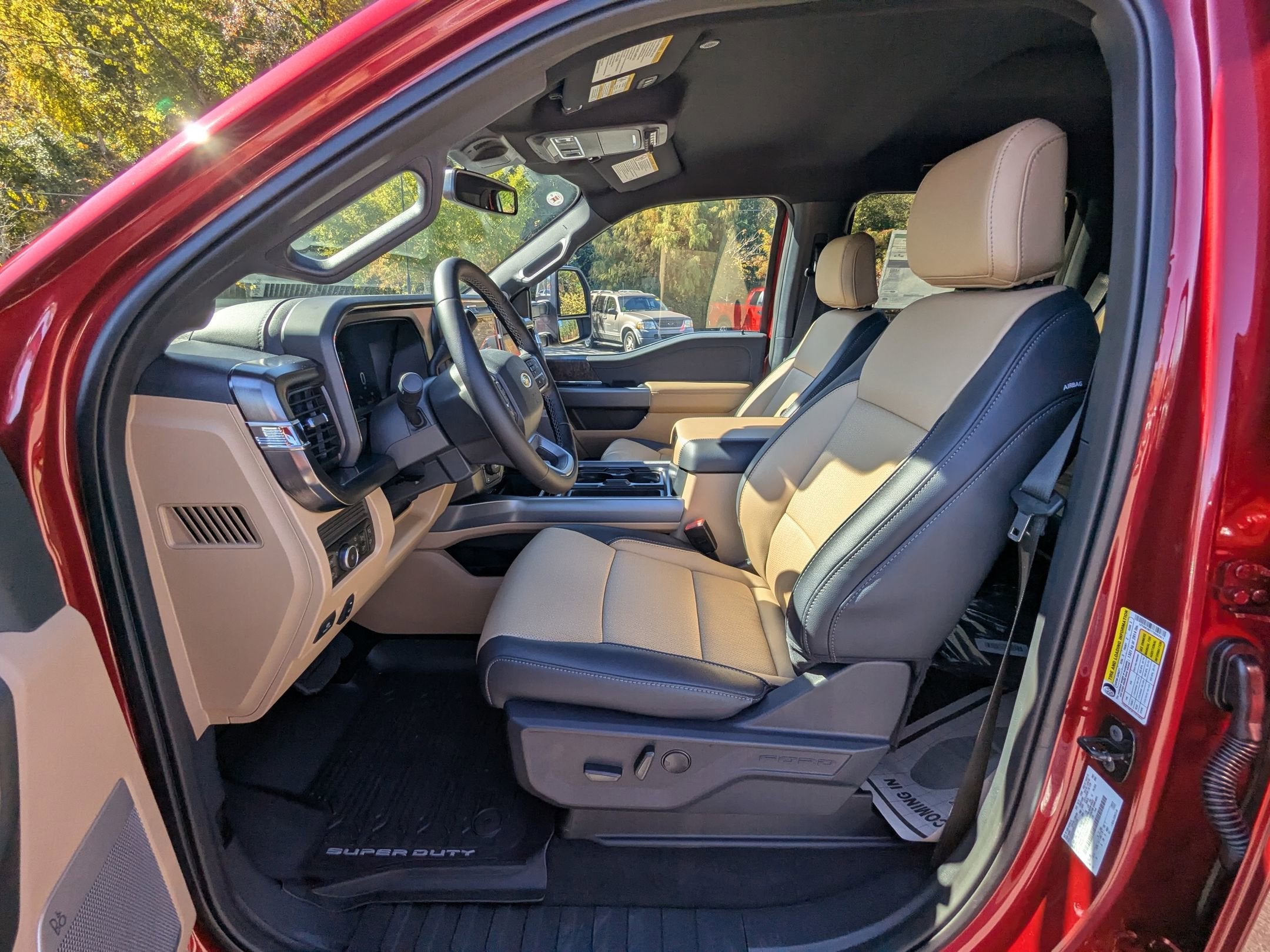 2026 Ford Super Duty F-250 SRW LARIAT