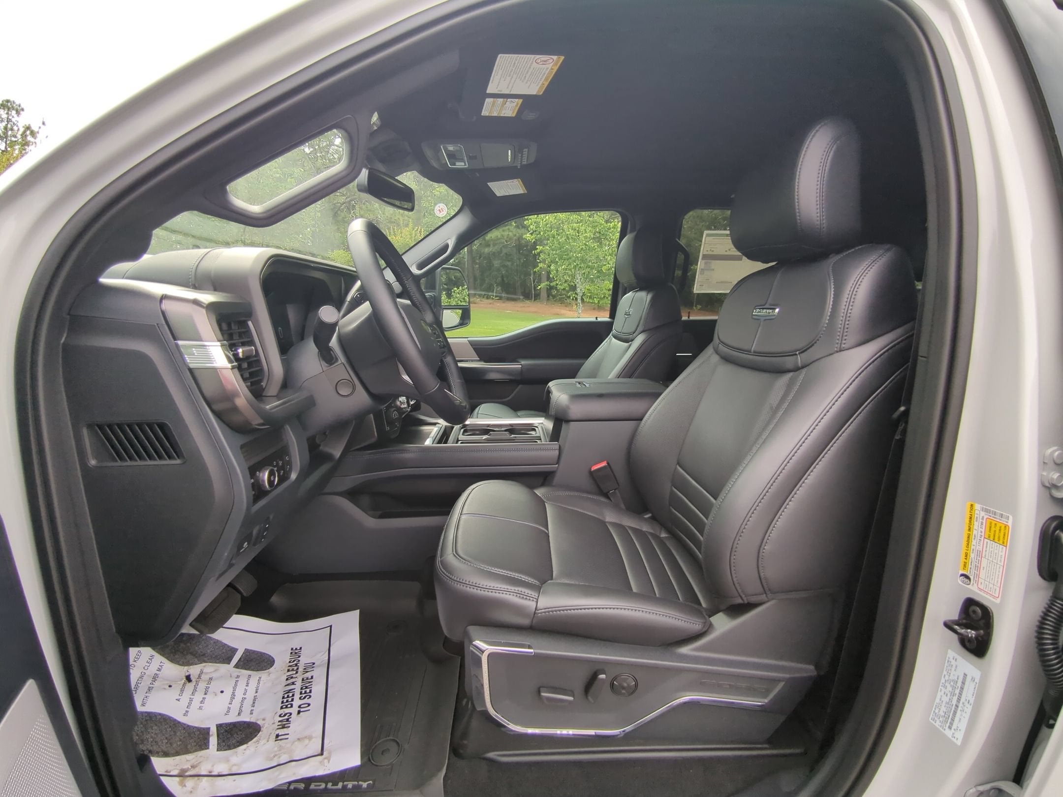 2026 Ford Super Duty F-350 SRW Platinum