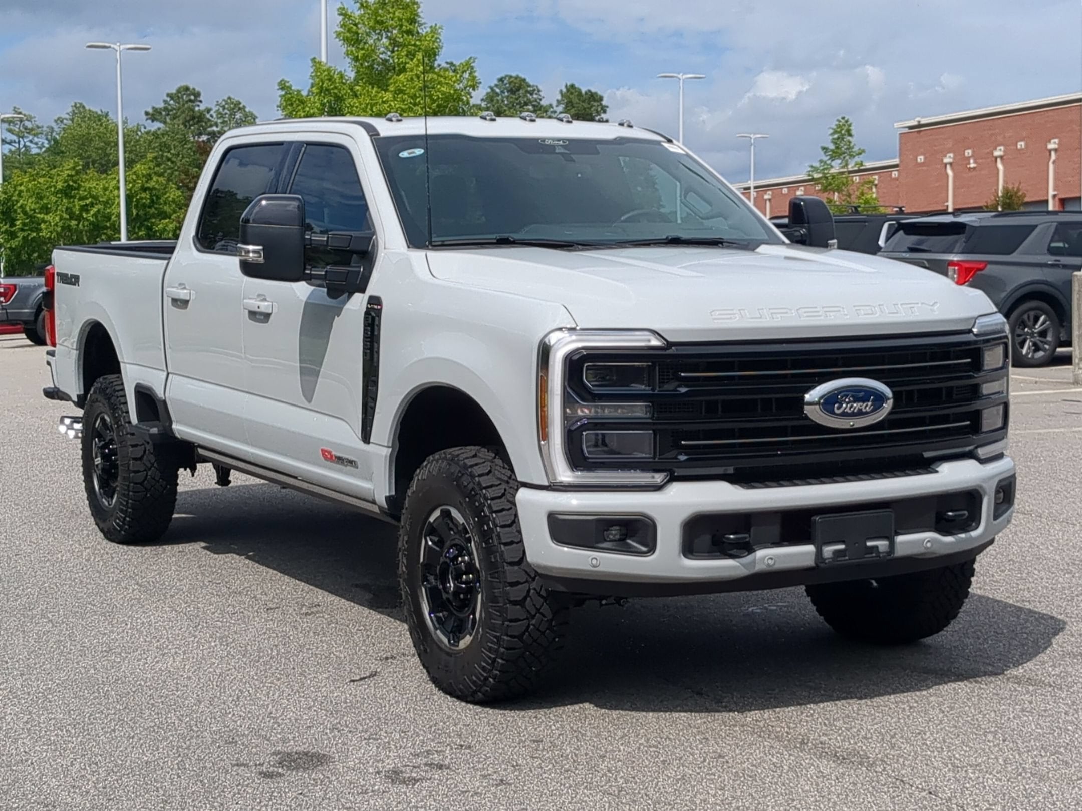 2026 Ford Super Duty F-350 SRW Platinum