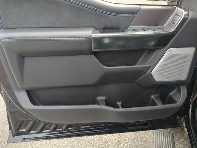 2027 Ford Super Duty F-350 SRW Platinum