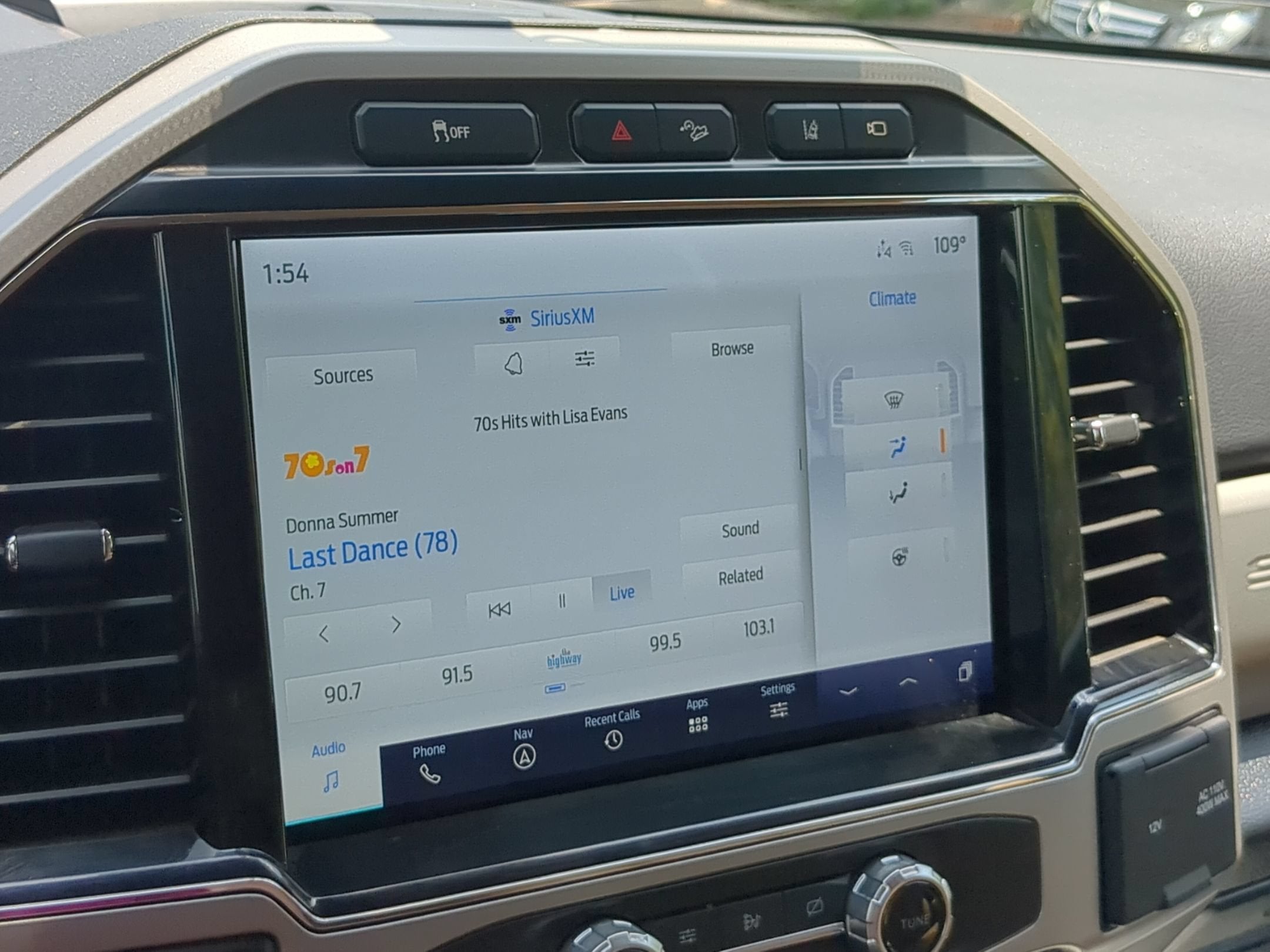 2022 Ford Super Duty F-350 SRW LARIAT