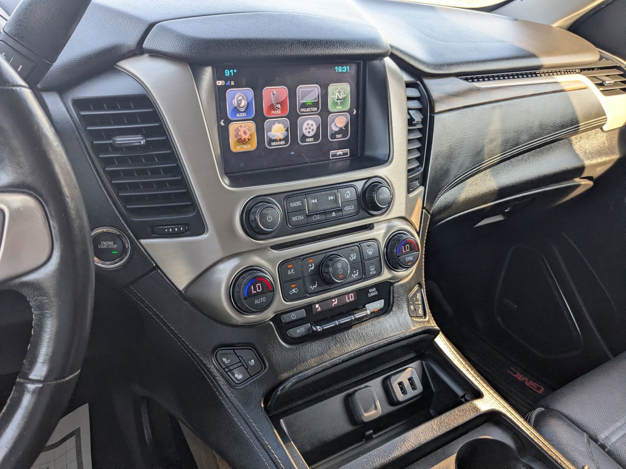 2018 GMC Yukon Denali