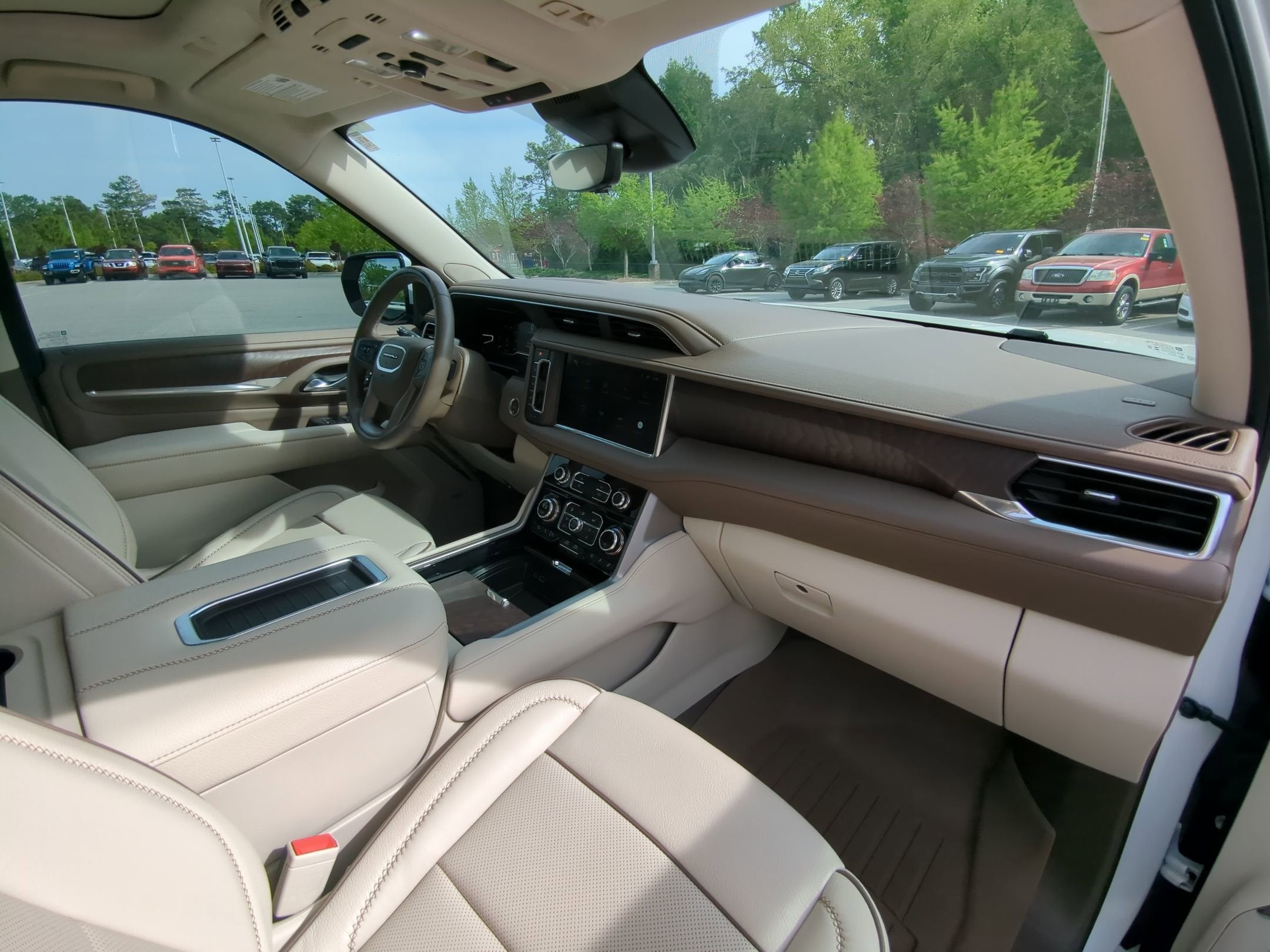 2024 GMC Yukon Denali