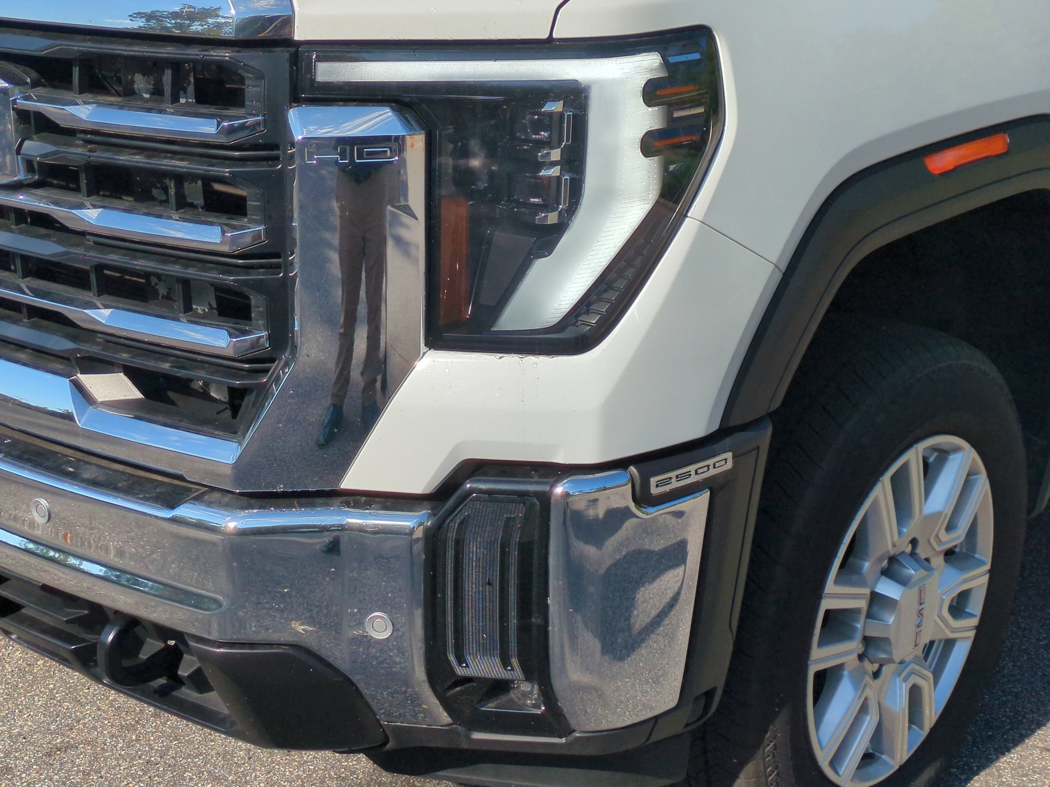 2024 GMC Sierra 2500HD SLT