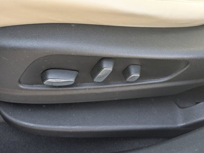 2017 Cadillac XT5 Luxury FWD