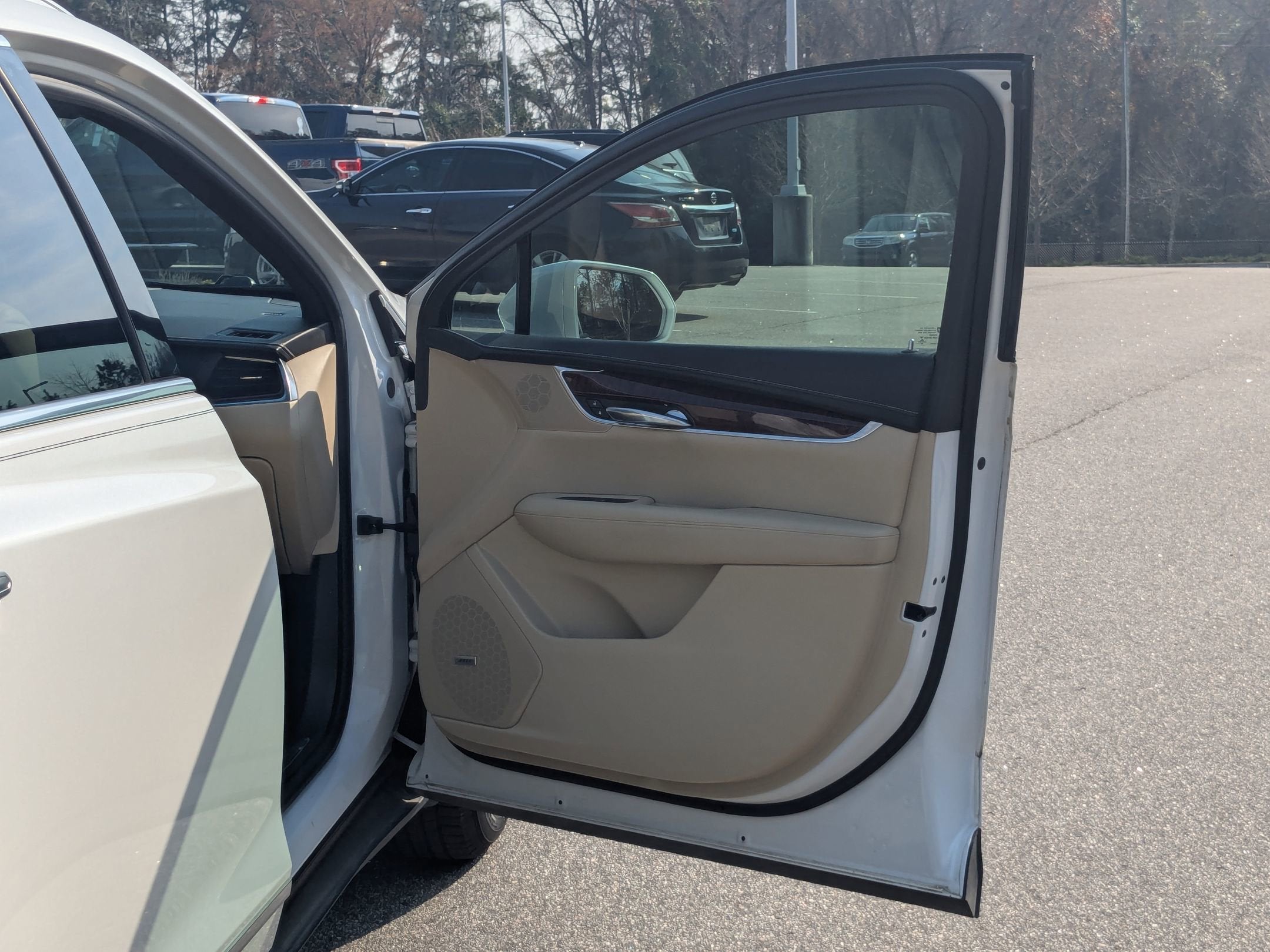 2017 Cadillac XT5 Luxury FWD