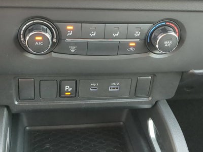 2025 Nissan Frontier SV