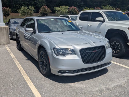 2022 Chrysler 300 300S