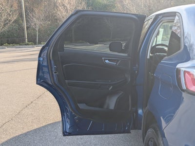 2023 Ford Edge SE