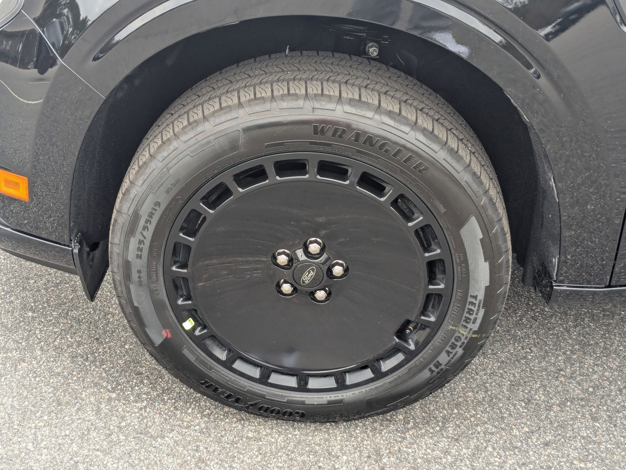 2026 Ford Maverick Lobo Standard