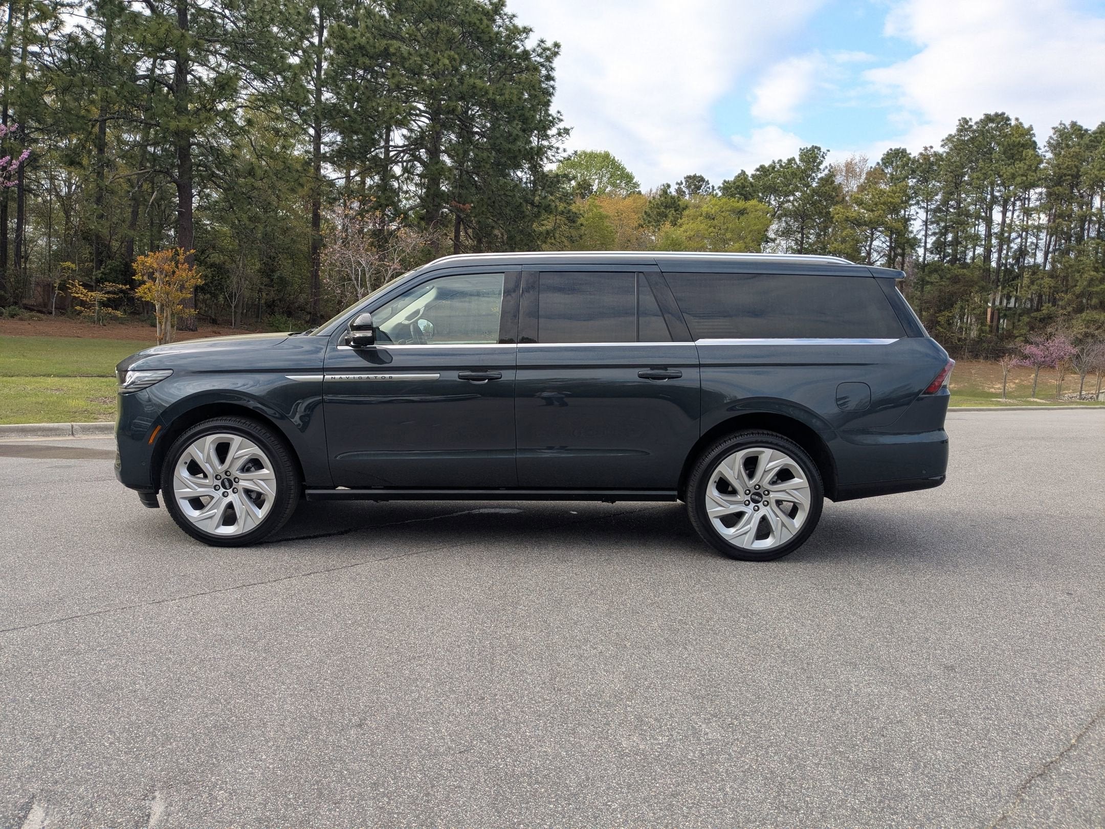 2025 Lincoln Navigator L Reserve